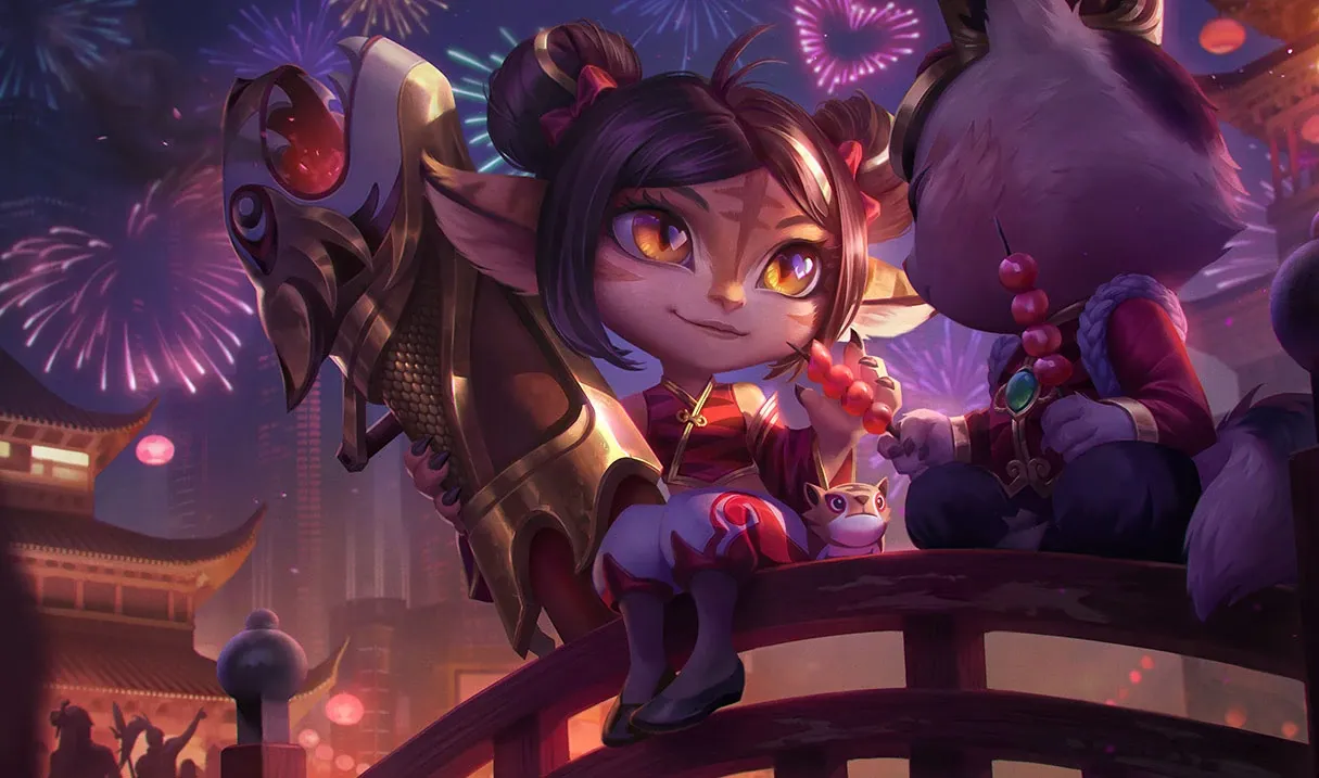 Tristana wearing traditional Chinese clothing.