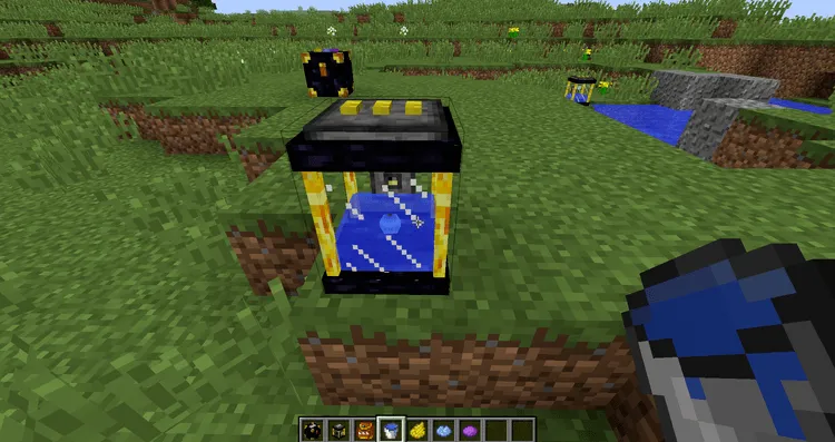 Image showing a block from the Enderstorage mod in Minecraft